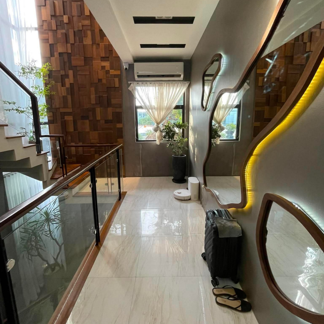 Hallway post-construction cleaning